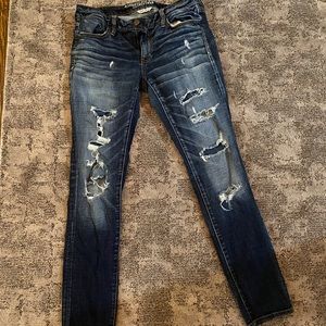 American Eagle dark wash skinny jeans